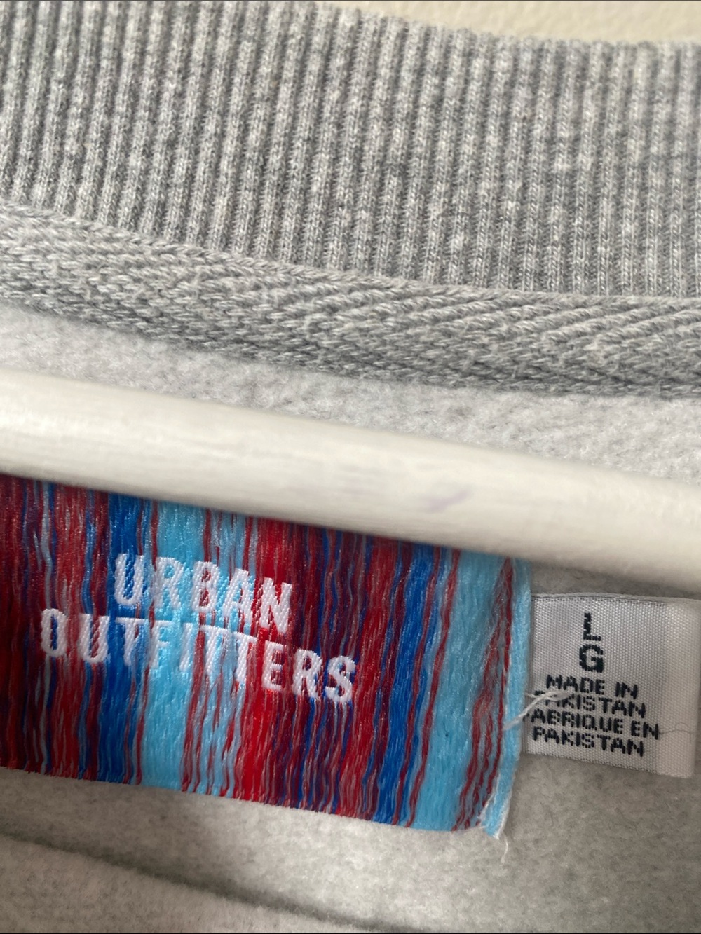 Urban Outfitters Lake City Crew Neck oversized Sweatshirt size Large - Picture 5 of 7